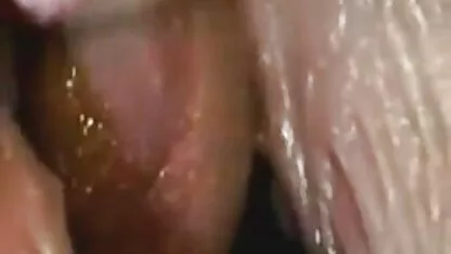 Moeder verleidt haar zoon met harde slapend meisje neuken seks.