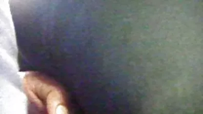 De schaamteloze Blondine neukte in Kinky poses en likt dun meisje neuken sperma