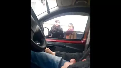 Dikke schoonmoeder zwart meisje neuken neukt schoonzoon.