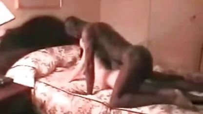 Vulde neuken met een jonge meid haar mond met sperma.