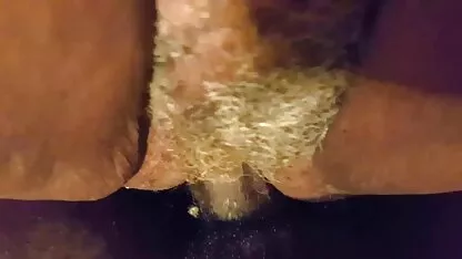 Stutzer neukt slank blond en vingert haar clit meiden willen neuken masseur