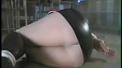 Harde seks met appetijtelijke schoolmeisje neuken Miranda door MAFF effect
