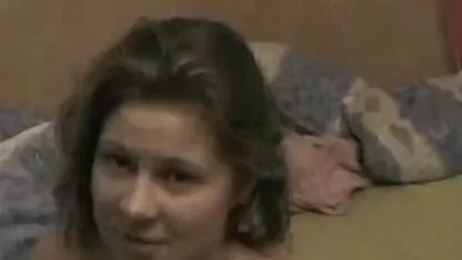 Neuken met de meisje neukt meisje zwangere moeder