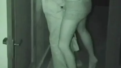 De buurman had het mis en had seks dikke meisjes neuken met kaal.
