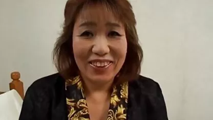 Busty wife of son tienermeisje neukt Cums